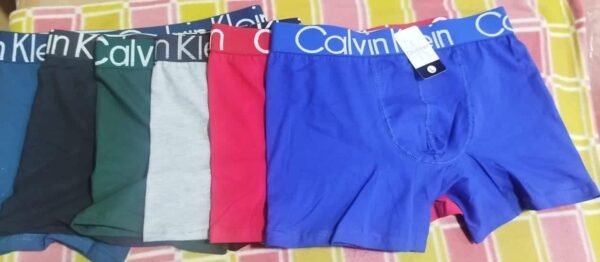 Boxer Calvin Klein para hombres colores enteros