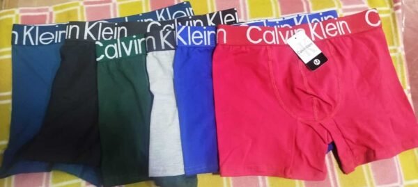 Boxer Calvin Klein para hombres colores enteros