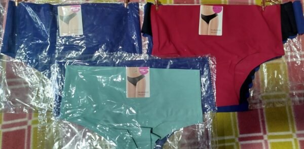 Ropa interior de Látex